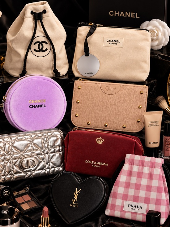 CHANEL Accessories - 🚀Luxury Beauty Pouch + Beauty🚀 See Details Live 💜